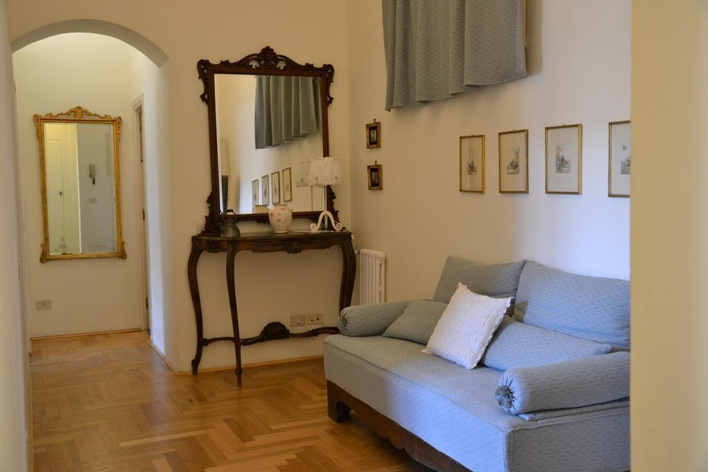 La Casa Degli Specchi Apartamento Florença
